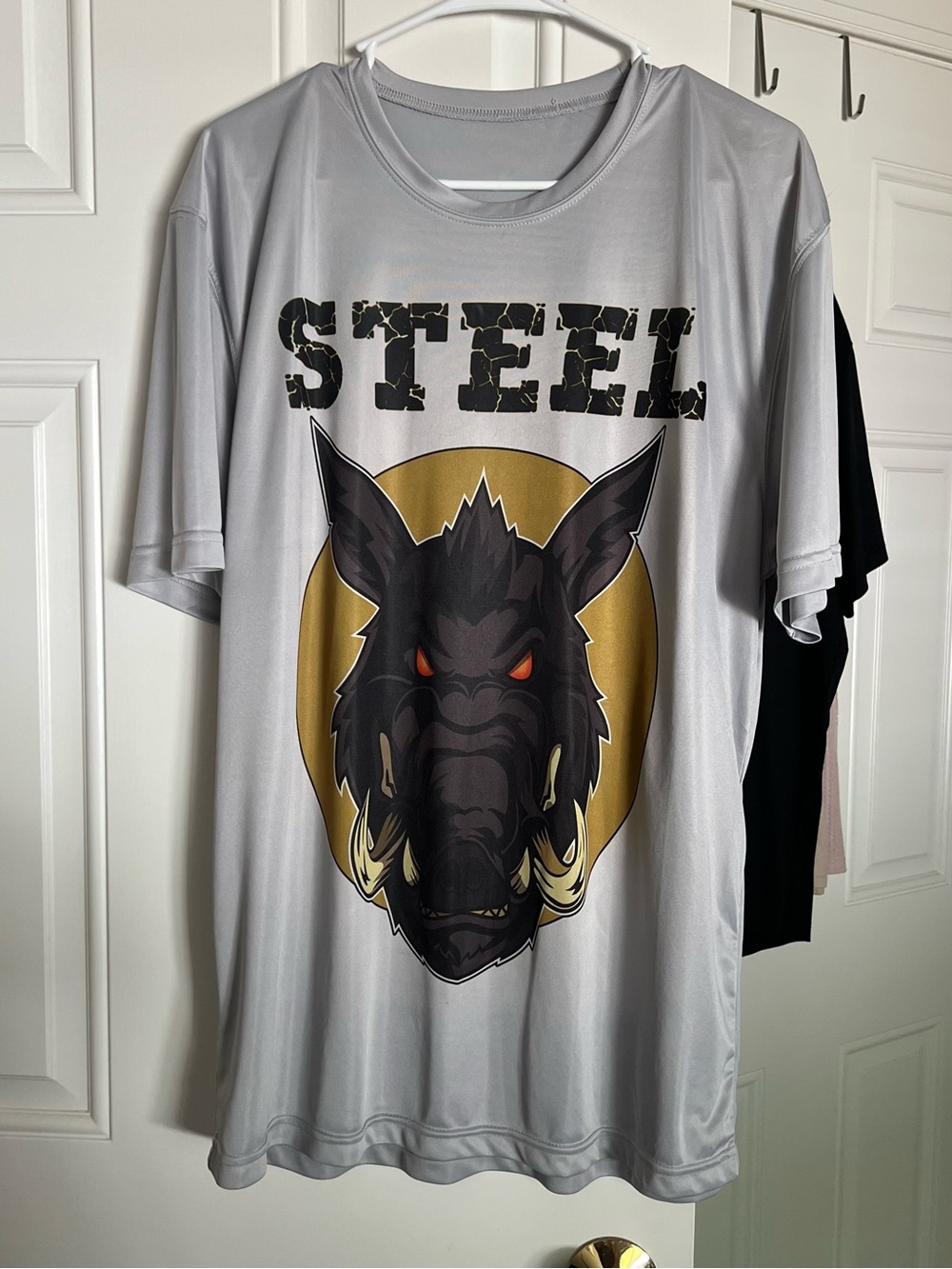 Men's Gray Graphic Performance Tee